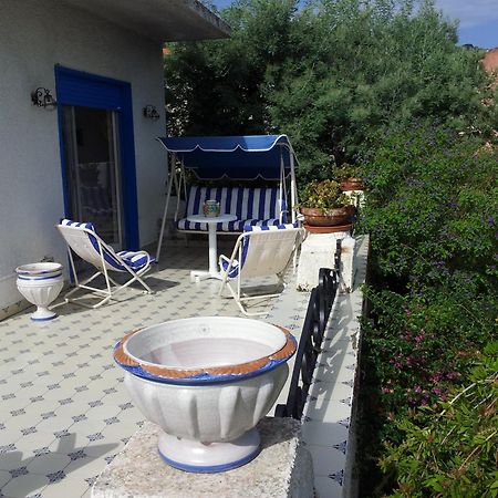 אוליברי Villa Bouganville מראה חיצוני תמונה