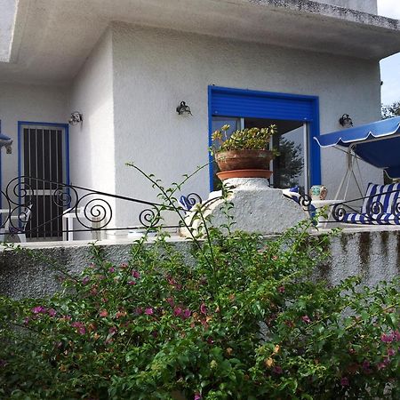 אוליברי Villa Bouganville מראה חיצוני תמונה